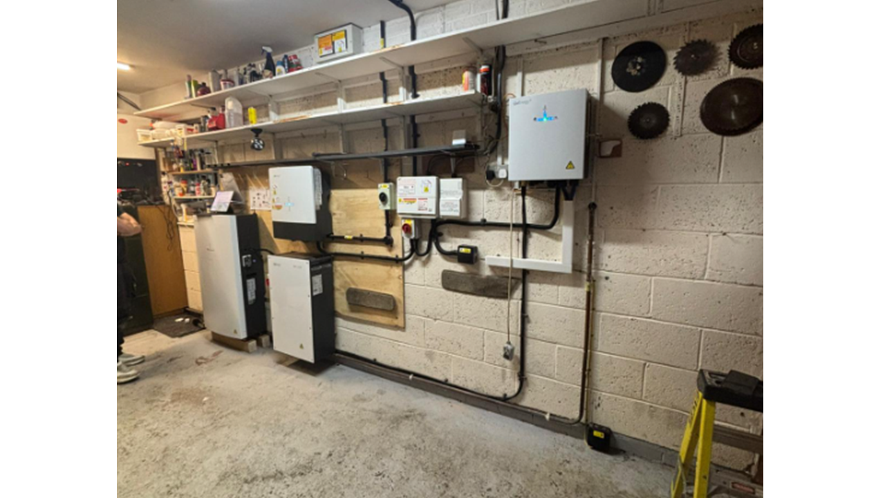 GivEnergy All-In-One (AIO) 6kW AC charger installation in wolverhampton