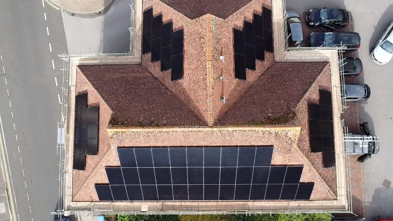 31.8kW | 475W AIKO Solar Panels | Fox 30kW Hybrid | 4 X EP11 10.36kWh batteries | PRH12 1AT