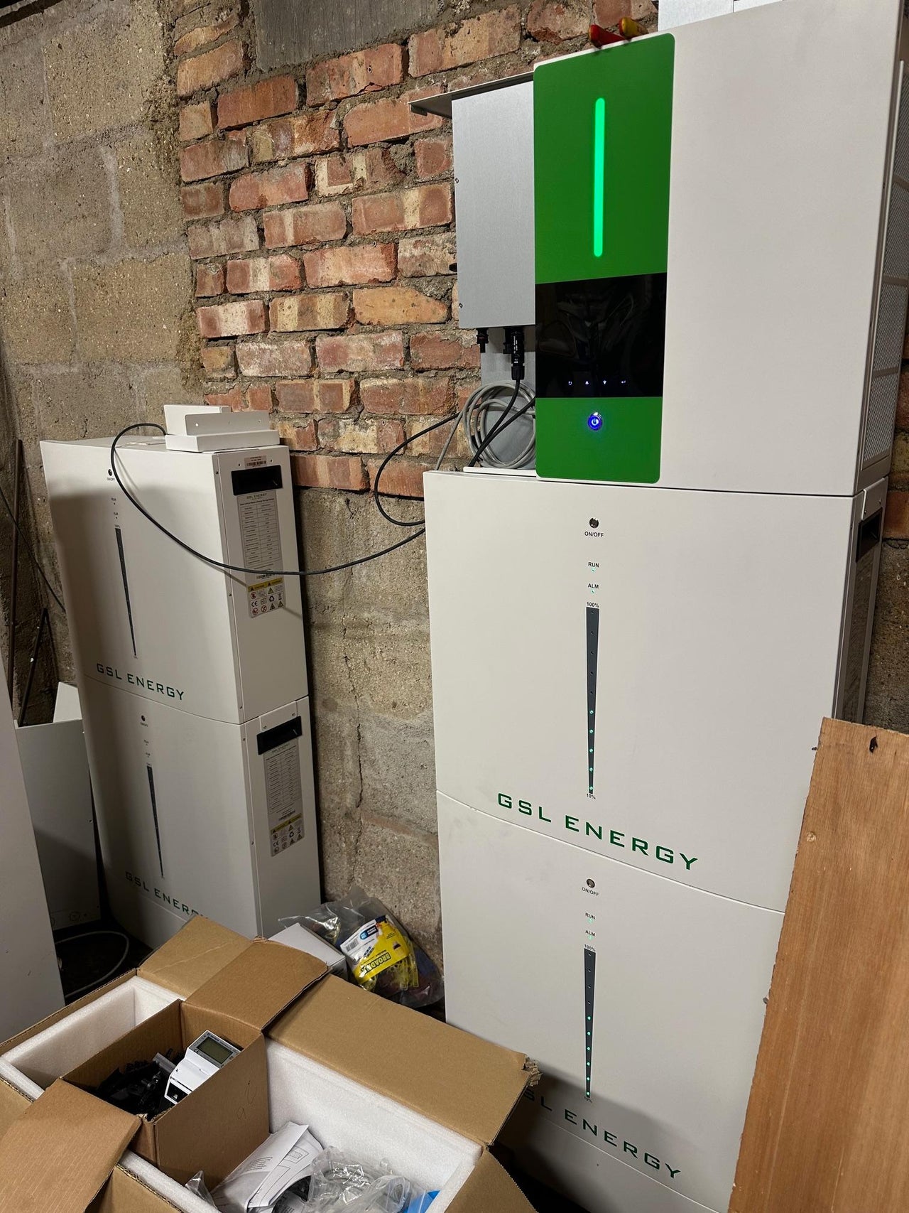 GSL Energy 5.5kw hybrid generator with batteries installed