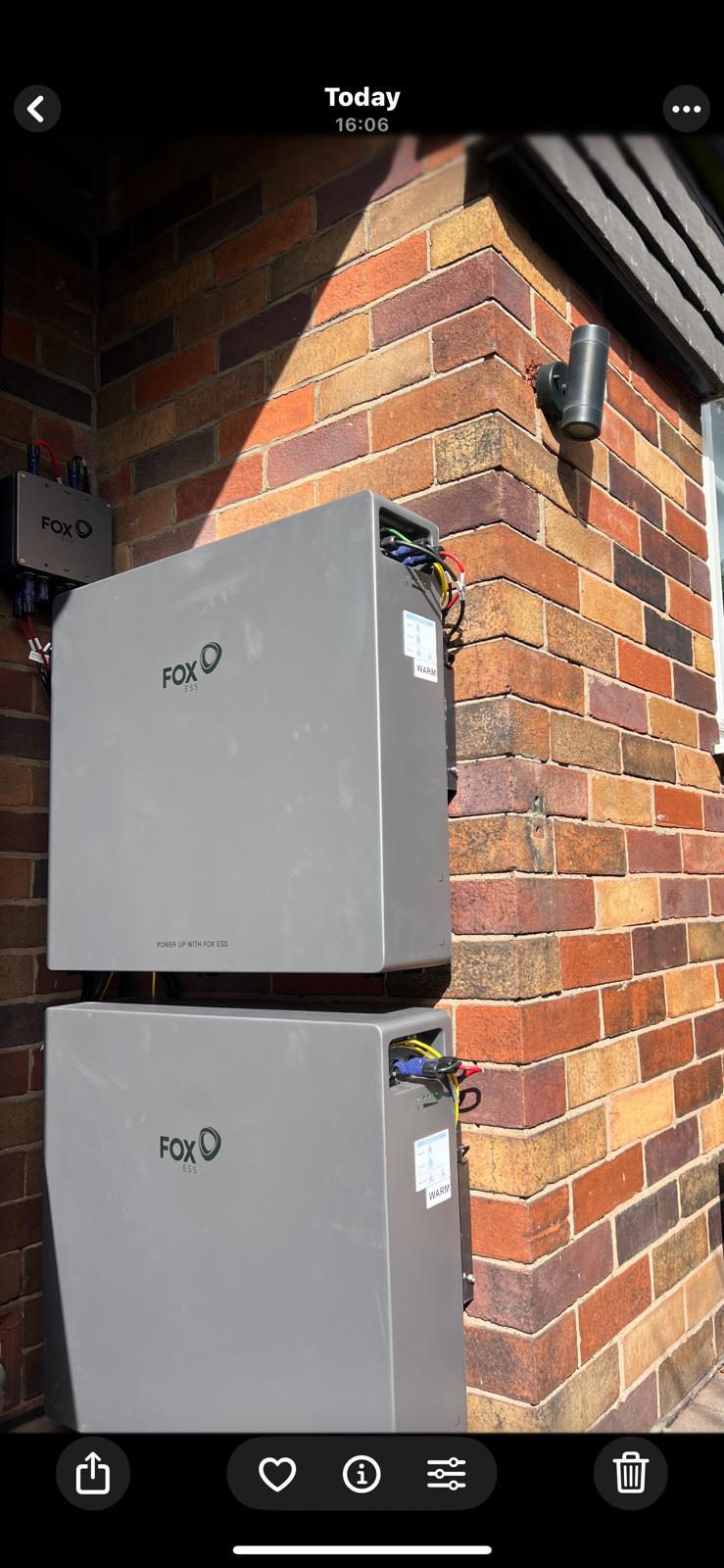 Fox ESS 6kW Hybrid | 2 X 10.24kWh EP11 batteries | M34 2WA
